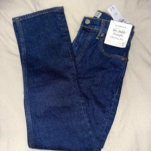 Abercrombie & Fitch Women’s Ankle Straight Ultra High Rise Size 25/0S